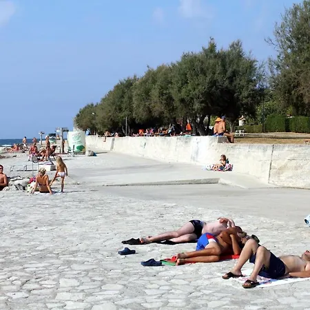 Novigrad 3349a アパート Novigrad Istria