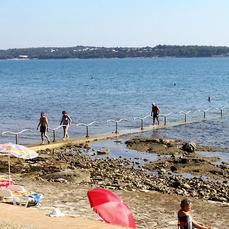 アパート Novigrad 3349a