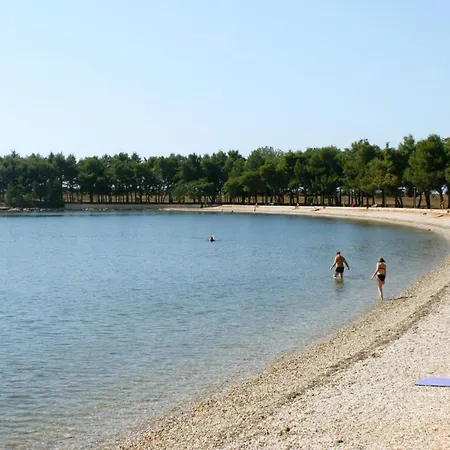 Novigrad 3349a アパート