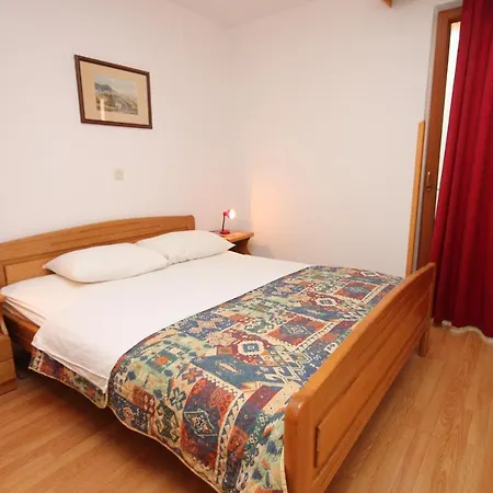 Novigrad 3349a アパート *