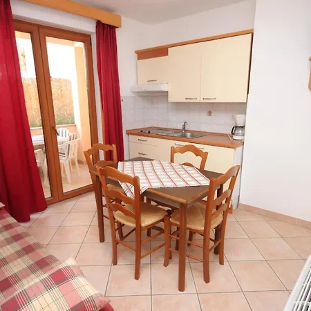 Novigrad 3349a アパート *