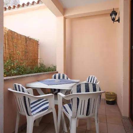 Novigrad 3349a Novigrad Istria