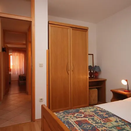 3349a * Novigrad Istria